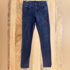 Joe’s Jeans Gray Skinny Jeans
Size: 26” waist, 26” inseam